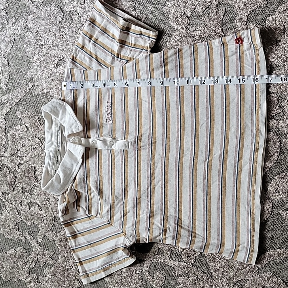 Junior Dickies shirt